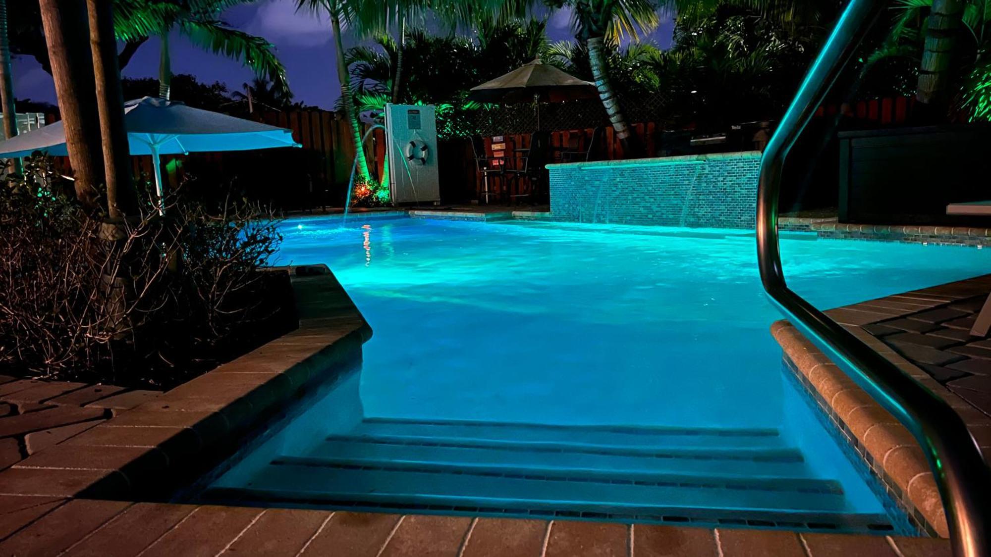 Billy'S Resort- Men Only - Solo Hombres Wilton Manors Dış mekan fotoğraf